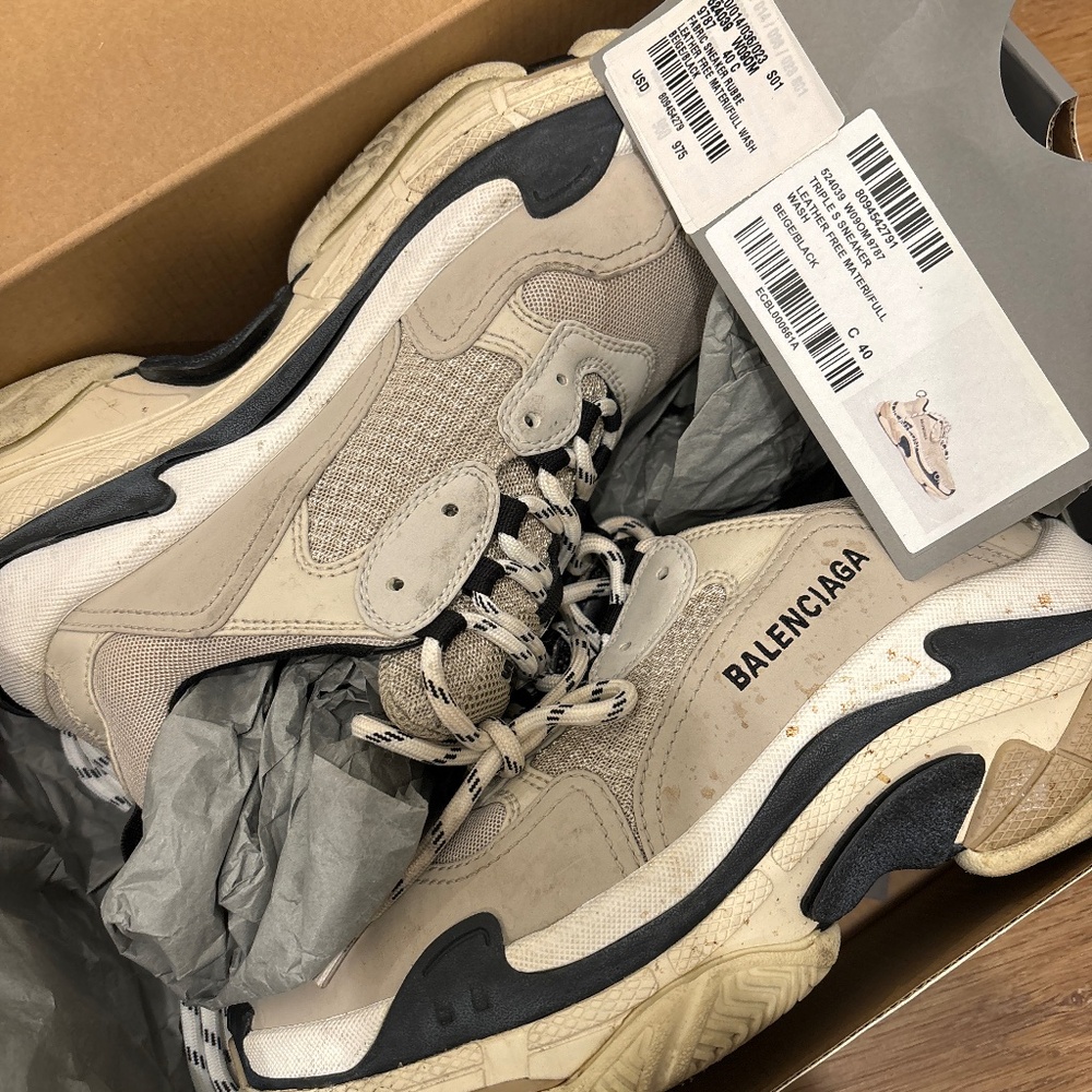 Triple s balenciaga sneaker